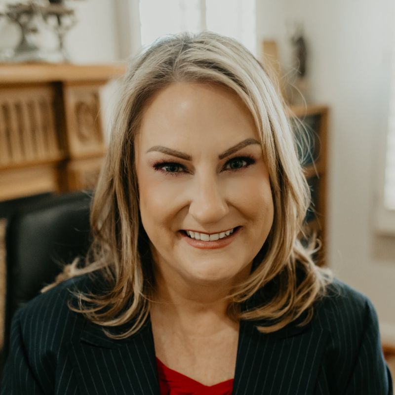 kamille-dean-lawyer